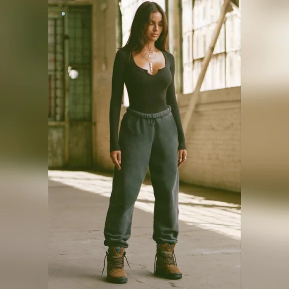 Joah Brown Henley Long Sleeve Top Black S/M In Great Condition - Picture 3 of 9